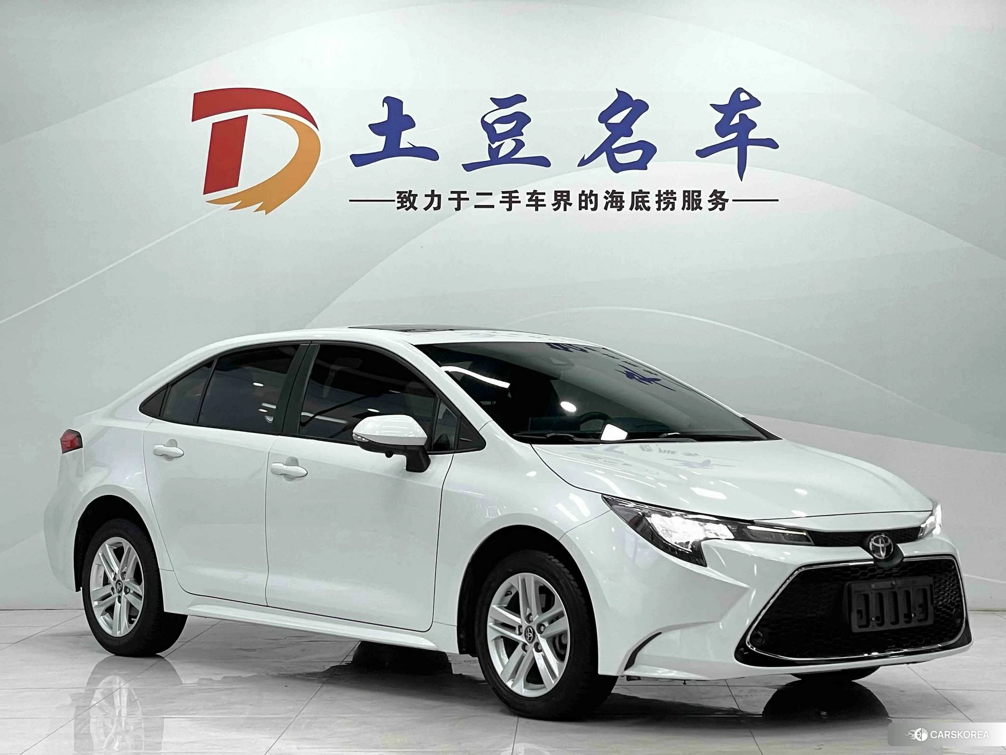Toyota Levin 2020 Белый из Китая, фото 5