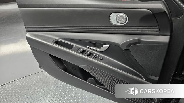 Hyundai Avante Hybrid (CN7) 2020 Серый из Кореи, фото 5