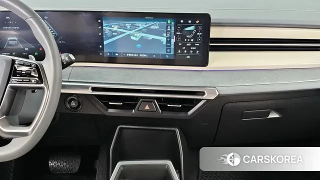 Ssangyong Torres EVX 2023 Белый из Кореи, фото 5