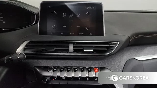 Peugeot 3008 second generation 2019 Синий из Кореи, фото 5