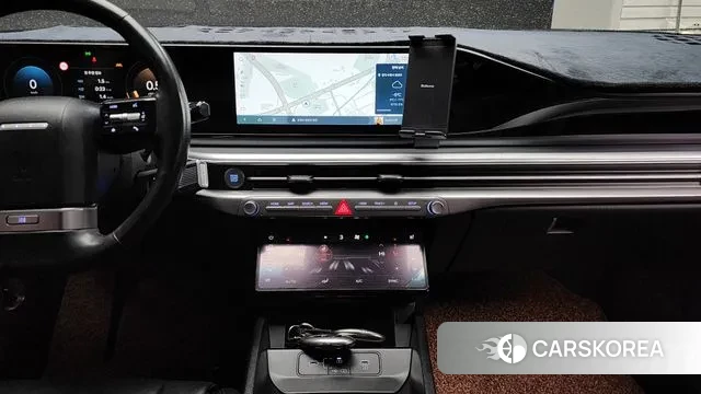 Hyundai Grandeur (GN7) 2023 Серебристо-серый из Кореи, фото 5