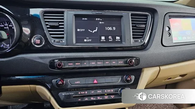 Kia The New Carnival 2018 Черный из Кореи, фото 5