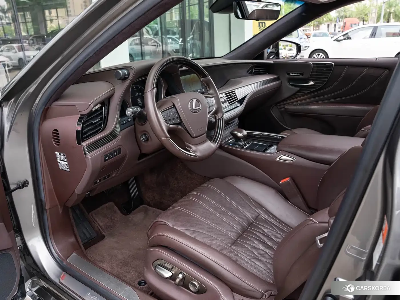 Lexus LS 2018 Silver/gray из Китая, фото 5