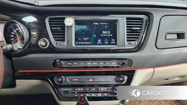 Kia The New Carnival 2018 Белый из Кореи, фото 5