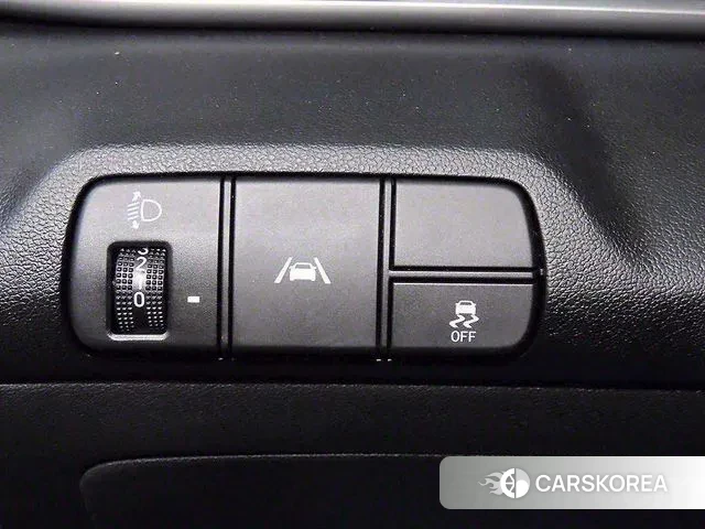 Hyundai Avante (CN7) 2022 Серебристо-серый из Кореи, фото 5