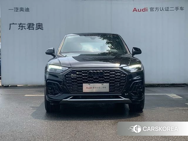Audi Q5L Sportback 2024 Черный из Китая, фото 5