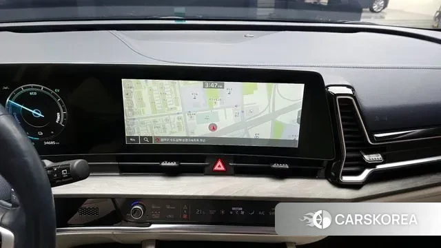 Kia Sportage 5th Generation Hybrid 2022 Белый из Кореи, фото 5