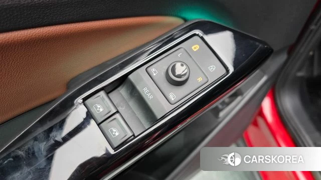 Volkswagen ID.4 2023 Красный из Кореи, фото 5