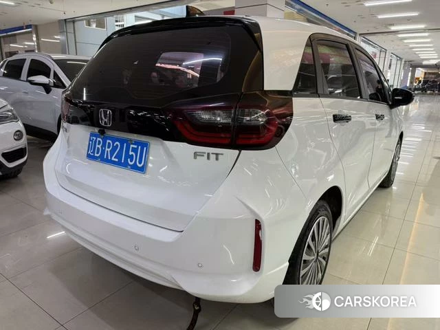 Honda Fit 2023 Белый из Китая, фото 5