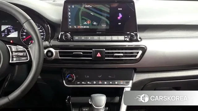 Kia Seltos 2021 Серый из Кореи, фото 5