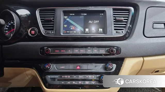 Kia The New Carnival 2018 Черный из Кореи, фото 5