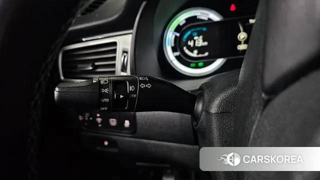 Kia Niro 2018 Белый из Кореи, фото 5