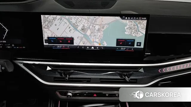 BMW X7 (G07) 2024 Белый из Кореи, фото 5