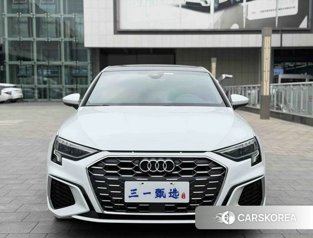 Audi A3 2023 Белый из Китая, фото 5
