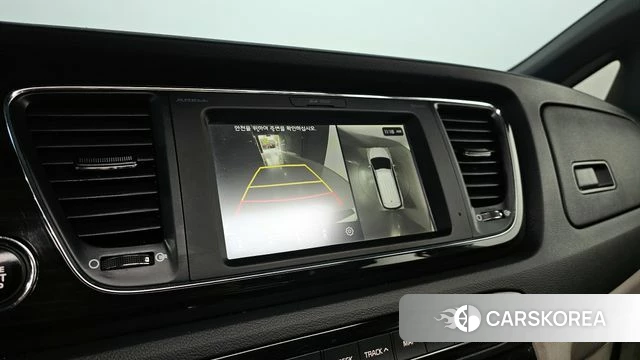 Kia The New Carnival 2018 Белый из Кореи, фото 5