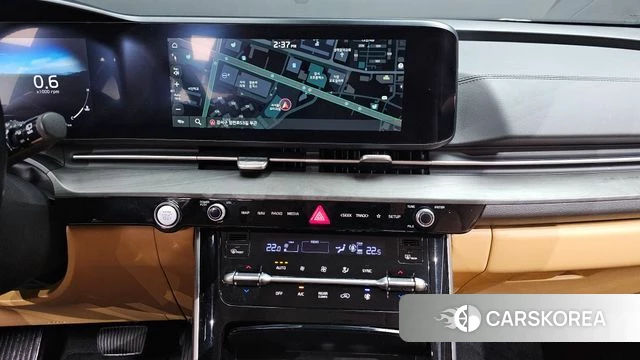 Kia Carnival 4th generation 2023 Белый из Кореи, фото 5