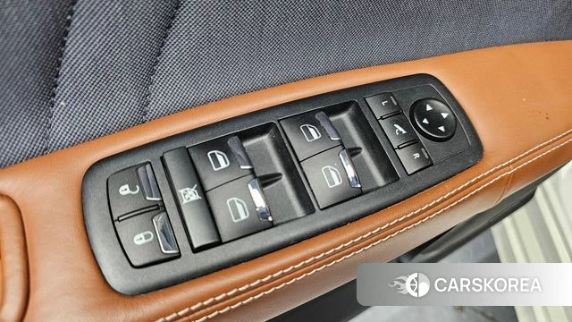 Maserati Quattroporte 2021 Белый из Кореи, фото 5