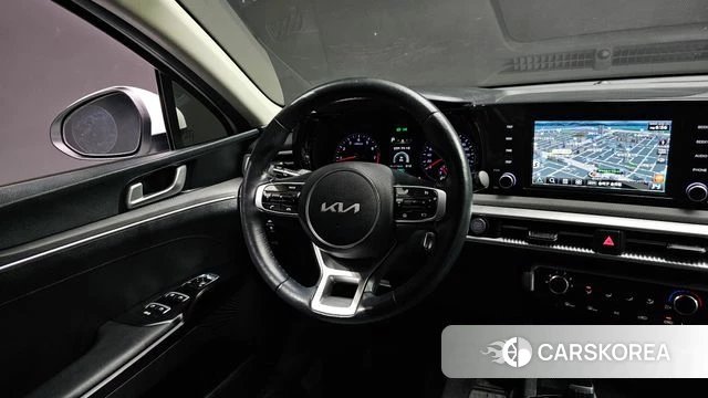 Kia K5 3rd generation 2022 Белый из Кореи, фото 5