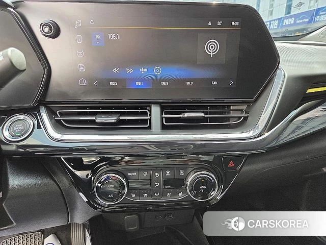 Chevrolet (GM Daewoo) Trax Crossover 2024 Белый из Кореи, фото 5