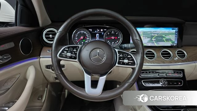 Mercedes-Benz E-Class W213 2020 Белый из Кореи, фото 5