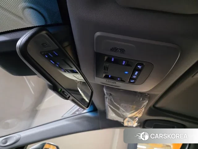 Toyota Camry (XV70) 2023 Серебряный из Кореи, фото 5