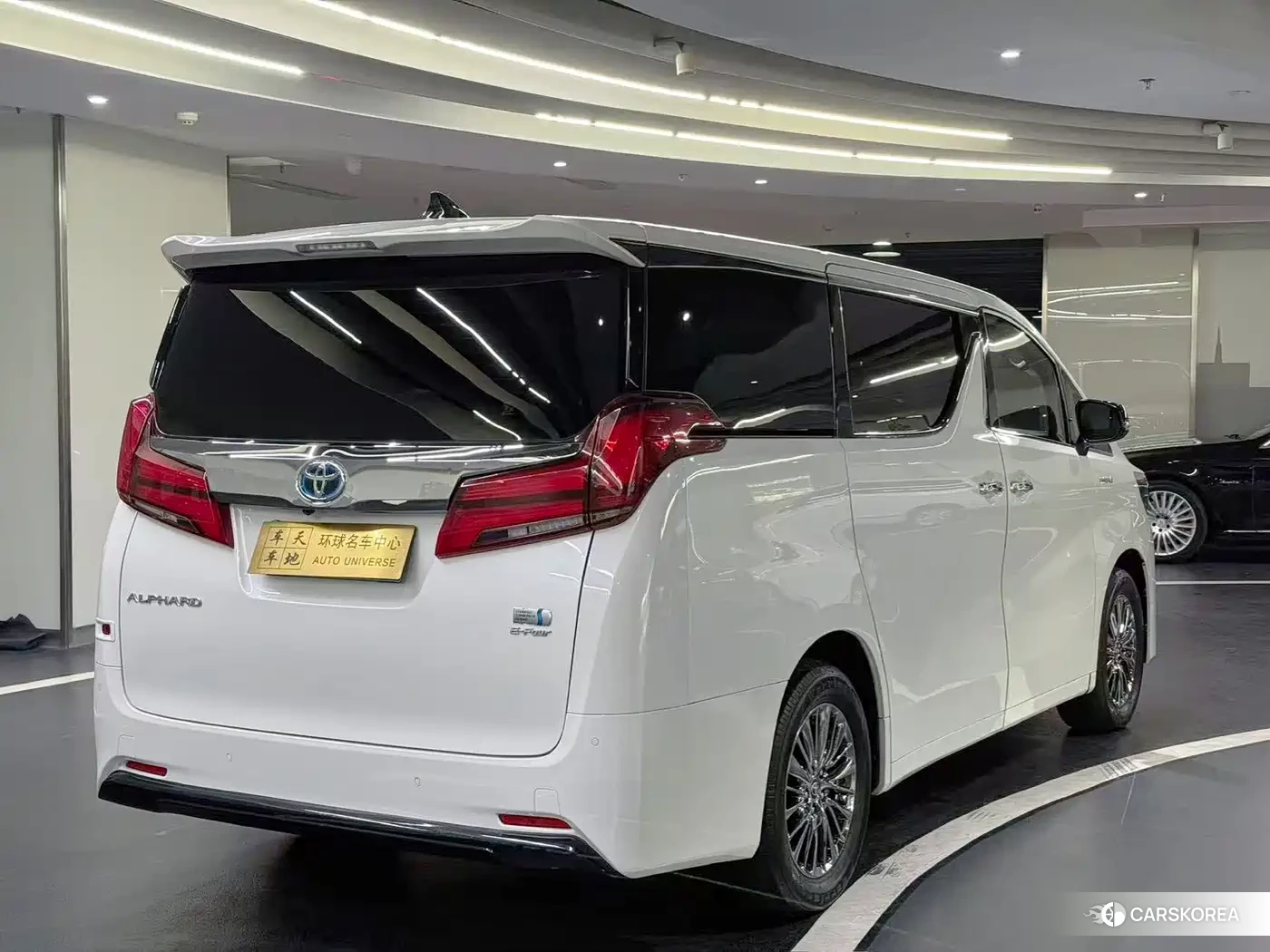Toyota Elfa 2023 Черный из Китая, фото 6