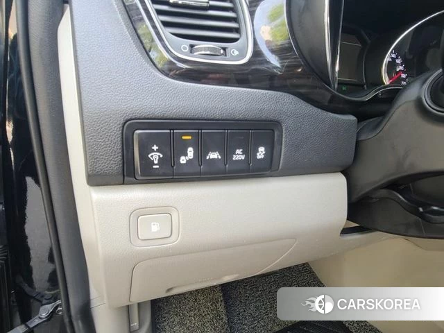 Kia The New Carnival 2019 Черный из Кореи, фото 5