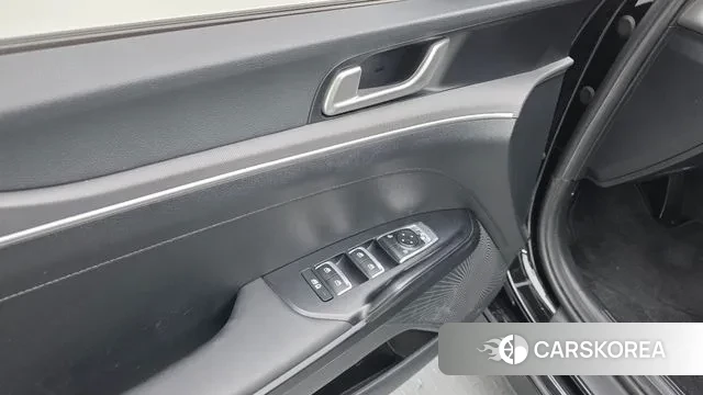 Kia K5 3rd generation 2022 Черный из Кореи, фото 5