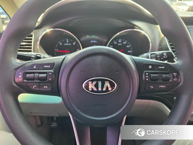 Kia The New Carnival 2020 Белый из Кореи, фото 5