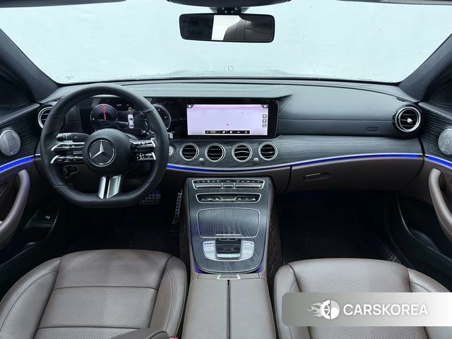 Mercedes-Benz E-class 2022 Черный из Китая, фото 5