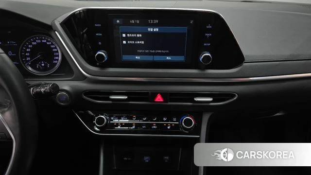 Hyundai Sonata (DN8) 2019 Серый из Кореи, фото 5
