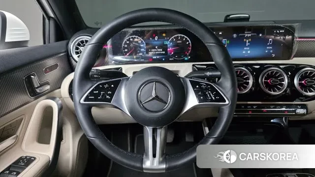 Mercedes-Benz A-Class W177 2024 Белый из Кореи, фото 5