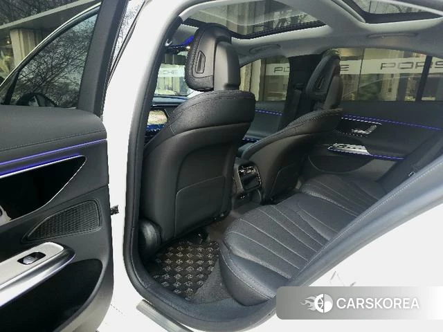 Mercedes-Benz E-class (imported) 2026 Белый из Китая, фото 5