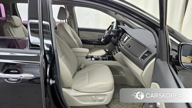 Kia The New Carnival 2020 Черный из Кореи, фото 5