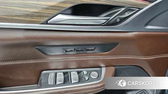 BMW 6 Series GT (G32) 2019 Серебряный из Кореи, фото 5