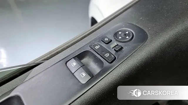 Hyundai Staria 2021 Белый из Кореи, фото 5