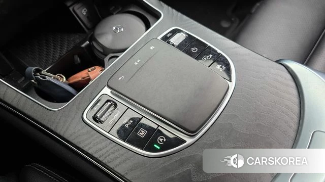 Mercedes-Benz GLC-Class X253 2023 Белый из Кореи, фото 5