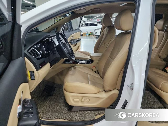 Kia The New Carnival 2018 Жемчужный цвет из Кореи, фото 5