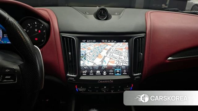 Maserati Levante 2018 Синий из Кореи, фото 5