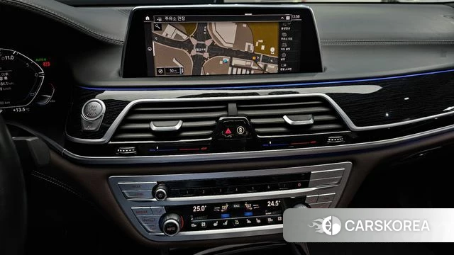 BMW 7 Series (G11) 2021 Серый из Кореи, фото 5