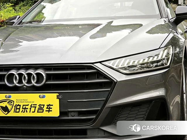 Audi A7 2021 Серебристо-серый из Китая, фото 5