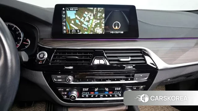 BMW 5 Series (G30) 2018 Черный из Кореи, фото 5