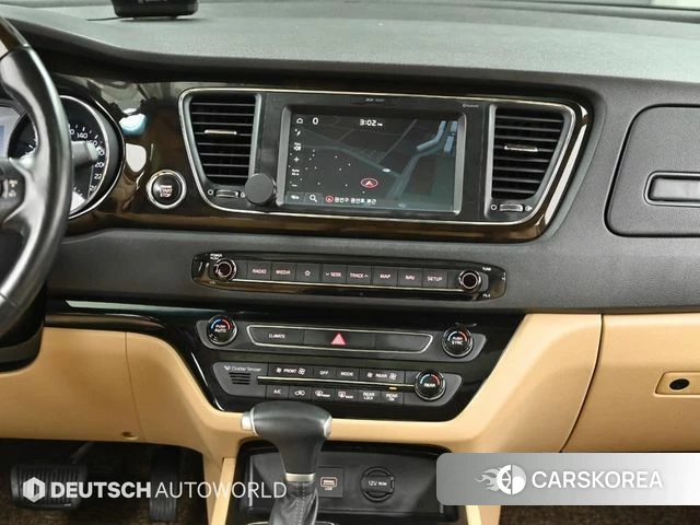 Kia The New Carnival 2019 Белый из Кореи, фото 5