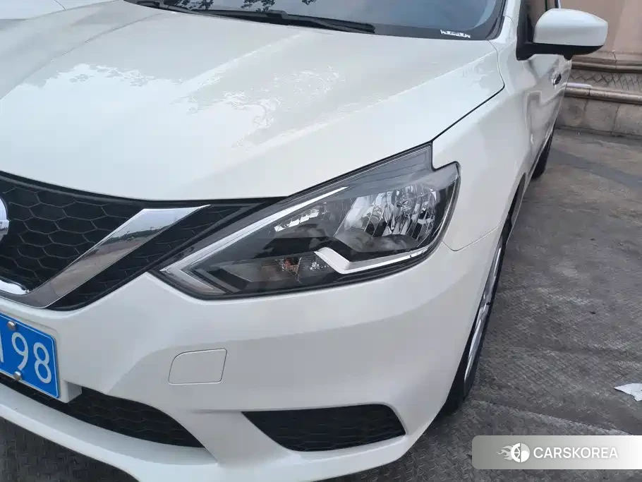 Nissan Sylphy 2025 Белый из Китая, фото 5