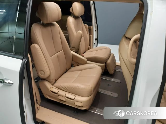 Kia The New Carnival 2018 Белый из Кореи, фото 5