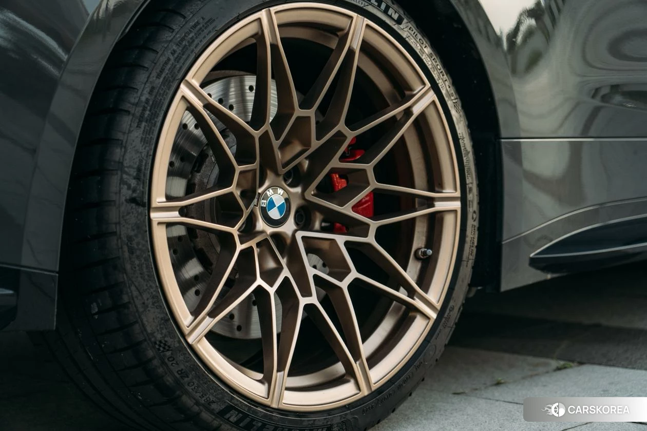 BMW M4 2023 Темно-серый из Китая, фото 5