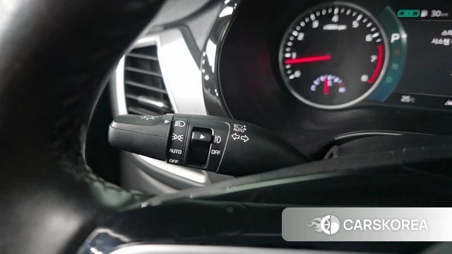 Kia Seltos 2022 Серебряный из Кореи, фото 5