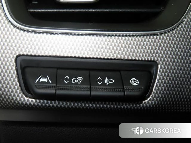Renault Korea (Samsung) Arcana 2024 Серебристо-серый из Кореи, фото 5
