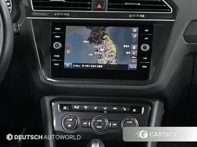 Volkswagen Tiguan second Generation 2019 Белый из Кореи, фото 5