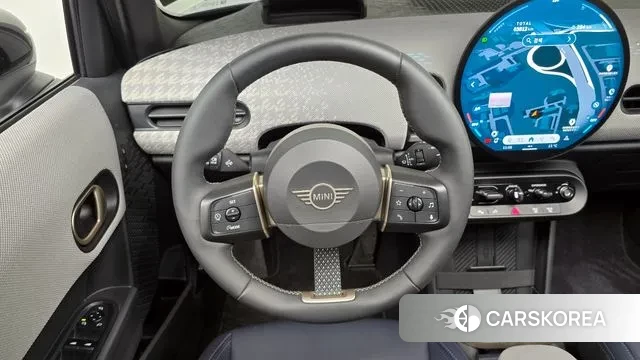 Mini Cooper S 4th Generation 2024 Белый из Кореи, фото 5